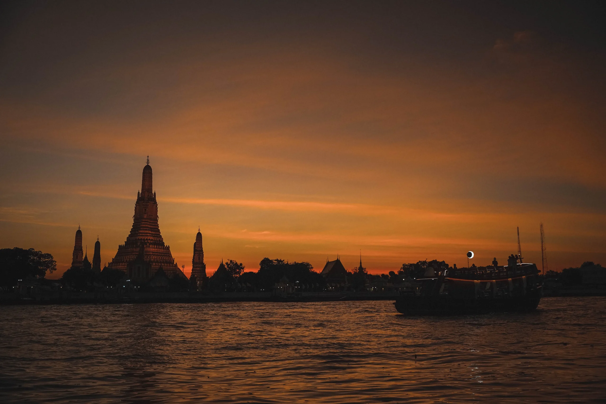 day1-chaopraya-thailand-bangkok-conscioustravel